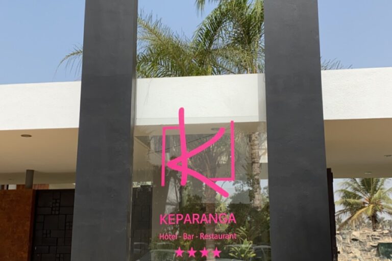 hôtel keparanga